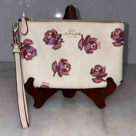 Coach Handbags - Coach Wristlet Bag Purse Floral Cross Grain Leather Pink Clutch Pouch Wallet